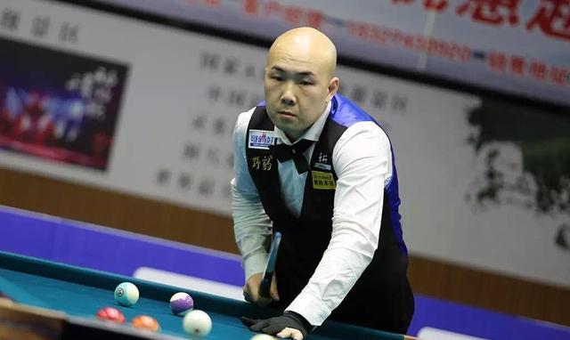 球机会方面 球机会方面