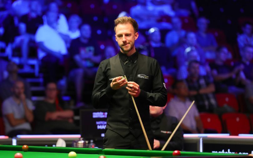 在主裁示意 在主裁示意