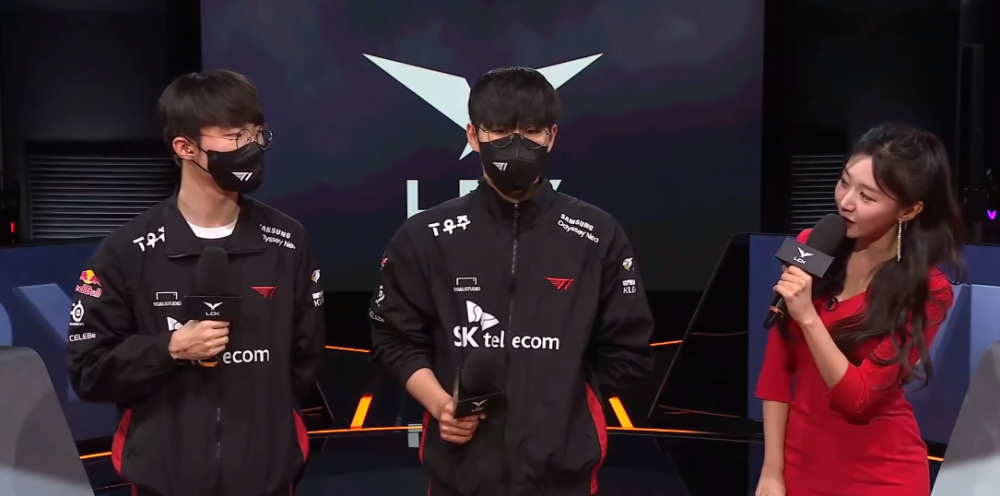 完成签约事 完成签约事