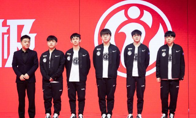 神不谋而合 神不谋而合