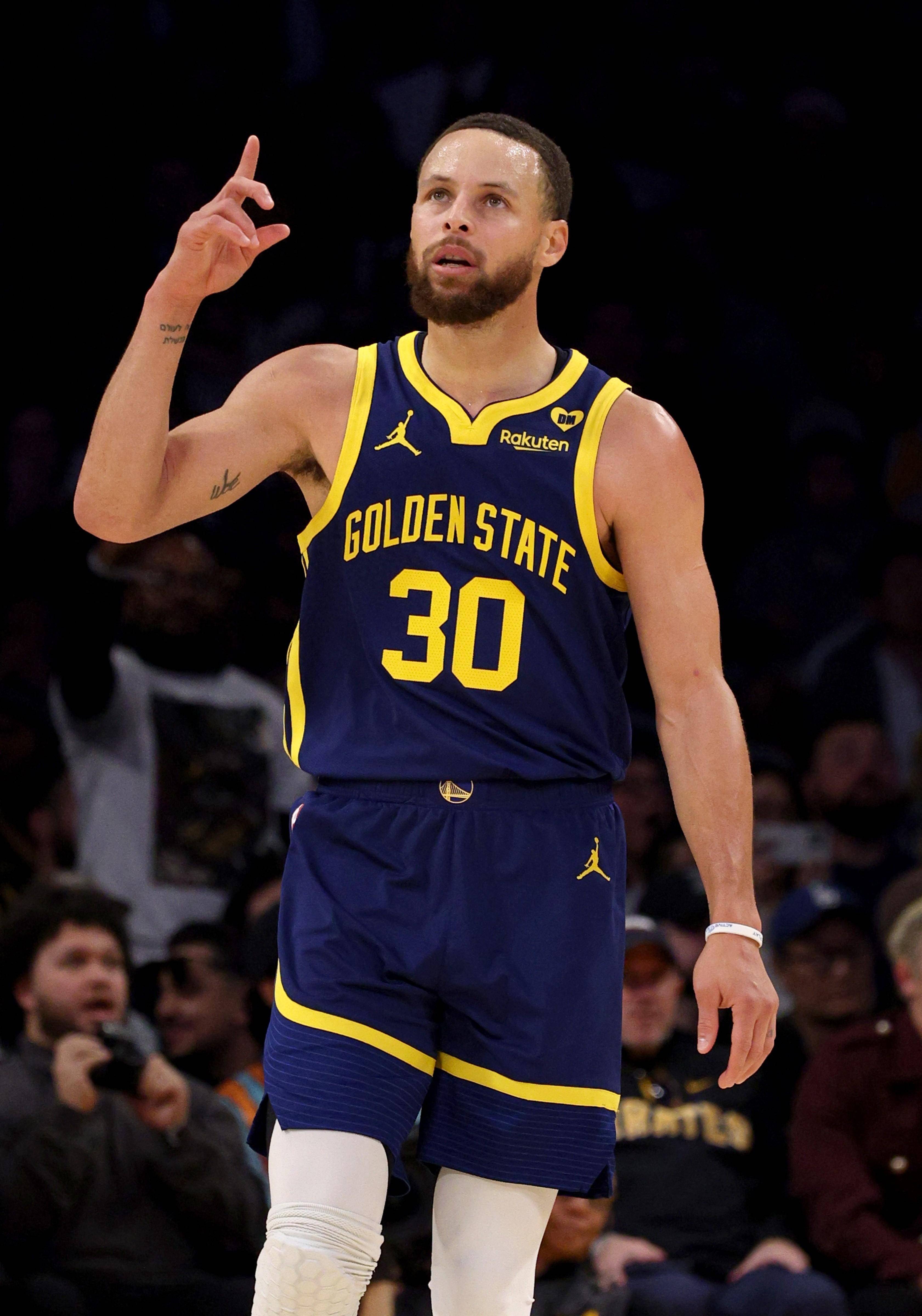 有些俱乐部 有些俱乐部