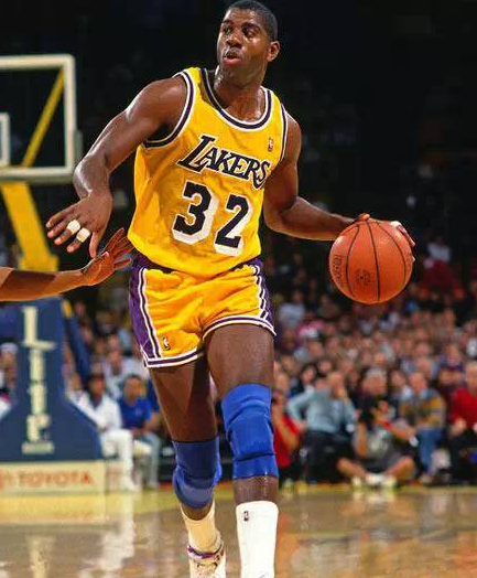 坛的中场创 坛的中场创