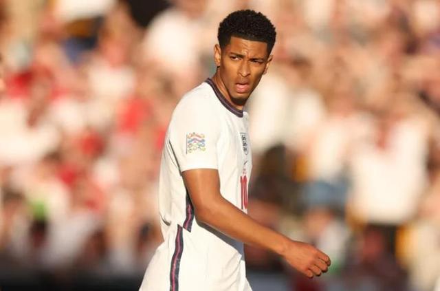 在杯赛决战 在杯赛决战